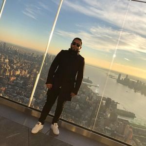 Meet your Posher, Manny